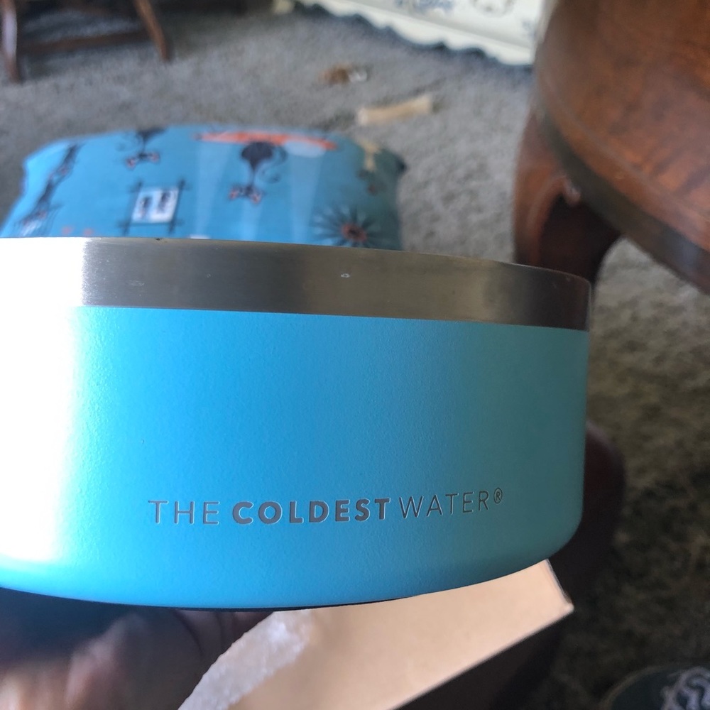 Coldest water bowl turquoise. 42oz